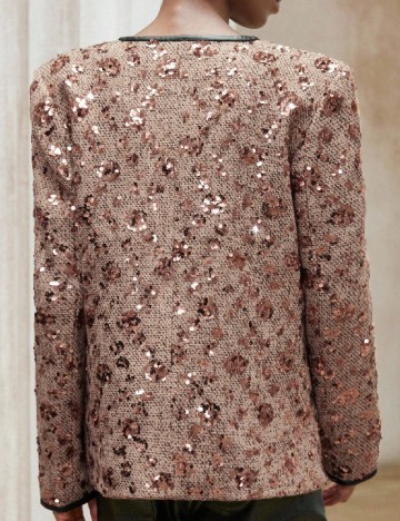 Jacheta Aveloria, maro