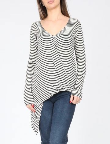 Bluza Bershka, alb/negru