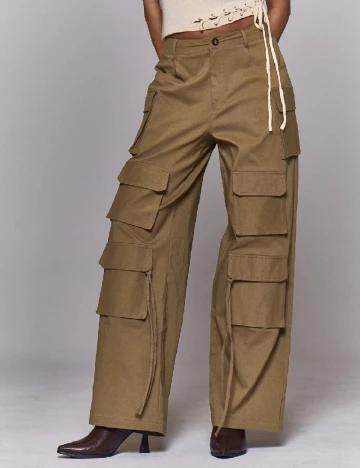 Pantaloni Musera, maro