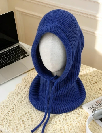 Caciula SHEIN, albastru