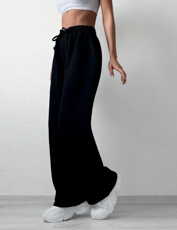 Pantaloni SHEIN, negru