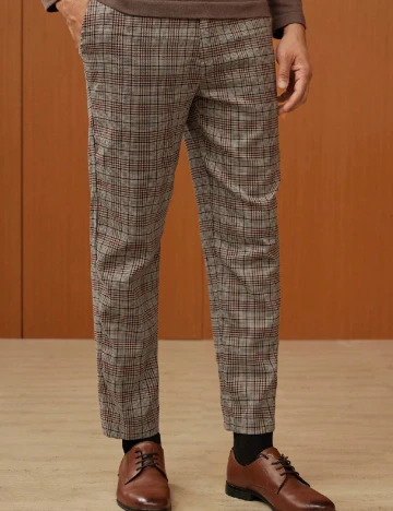 Pantaloni SHEIN, maro