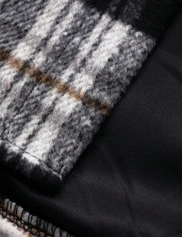 Jacheta Dazy, alb/negru