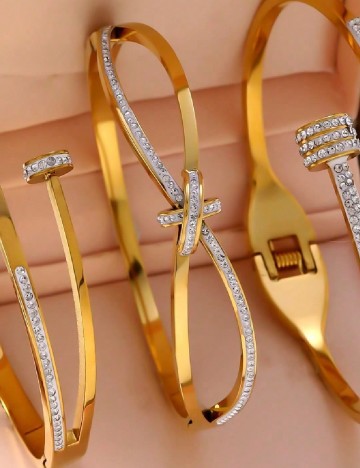 
						Bratara SHEIN, auriu