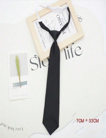 
						Cravata SHEIN, negru