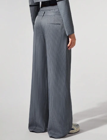 Pantaloni SHEIN, gri