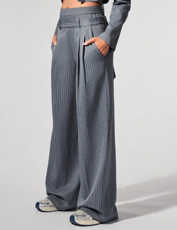 Pantaloni SHEIN, gri