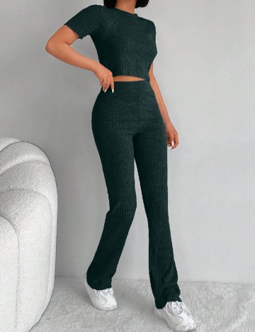 
						Compleu SHEIN, verde