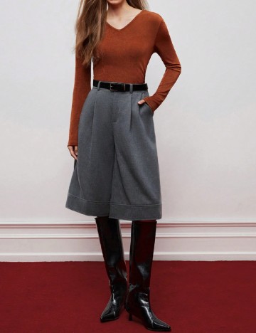 
						Pantaloni trei sferturi SHEIN, gri