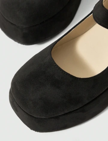 Pantofi SHEIN, negru