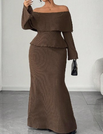 
						Compleu SHEIN CURVE, maro