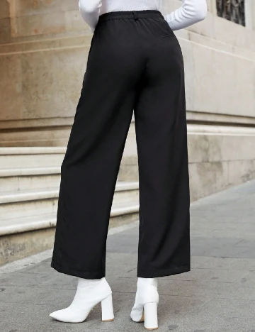 Pantaloni SHEIN, negru