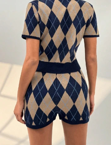 Compleu SHEIN, mix culori