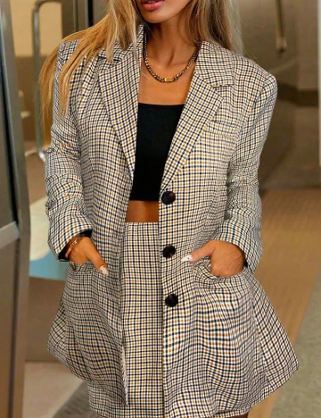 Compleu SHEIN, mix culori