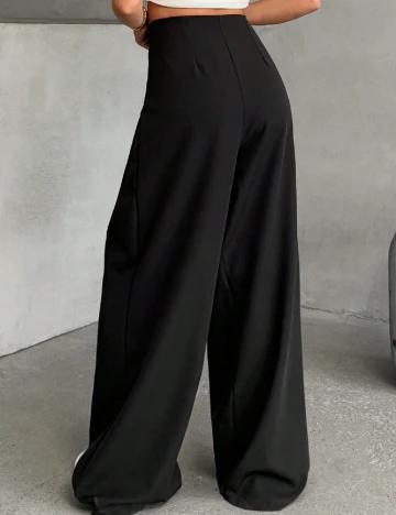 Pantaloni SHEIN, negru