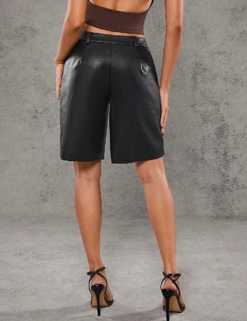 Pantaloni scurti SHEIN, negru