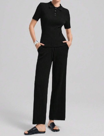 
						Compleu SHEIN, negru