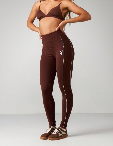 
						Colanti Missguided, maro