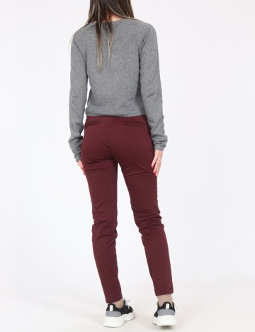 Pantaloni Pull&Bear, visiniu