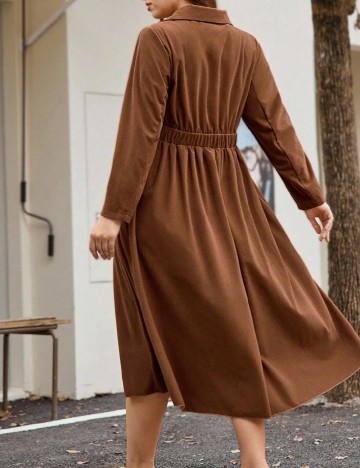 Rochie medie SHEIN CURVE, maro
