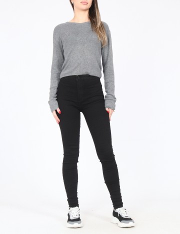 
						Blugi Bershka, negru