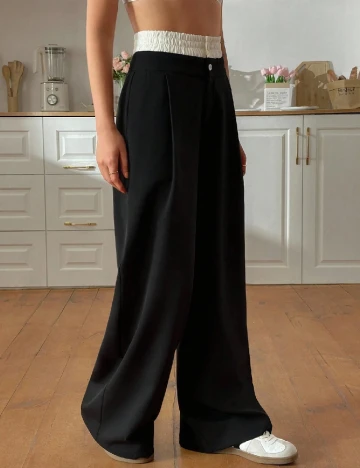 Pantaloni SHEIN, negru