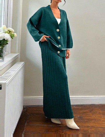 
						Compleu SHEIN, verde