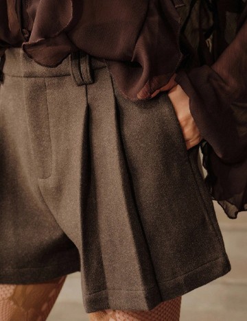 Pantaloni scurti Savoree, maro