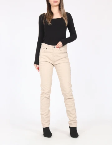 Pantaloni Bershka, maro deschis