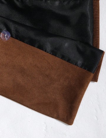 Compleu Aveloria, maro