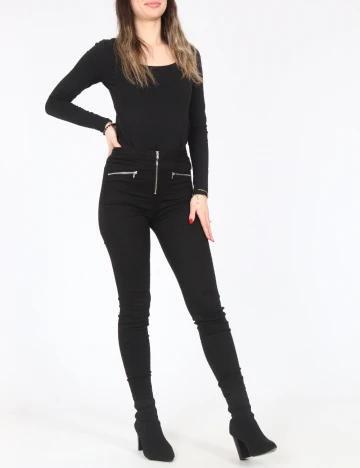 Blugi Bershka, negru