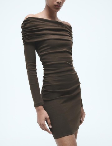 
						Rochie scurta Zara, maro