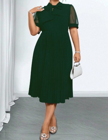 Rochie medie SHEIN CURVE, verde