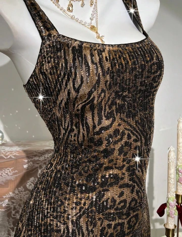 Rochie medie SHEIN, animal print