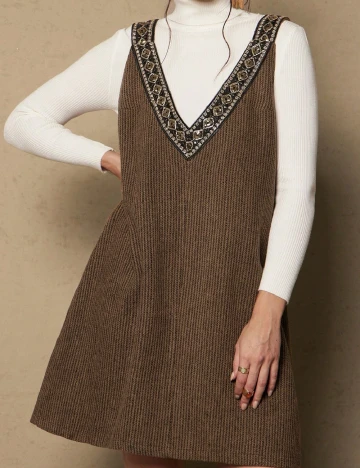 Rochie scurta SHEIN CURVE, maro