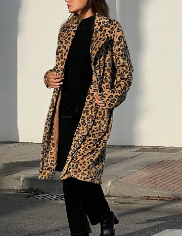 
						Jacheta SHEIN, animal print