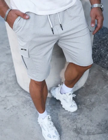 Pantaloni scurti SHEIN, gri