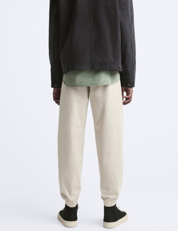 Pantaloni Zara, crem