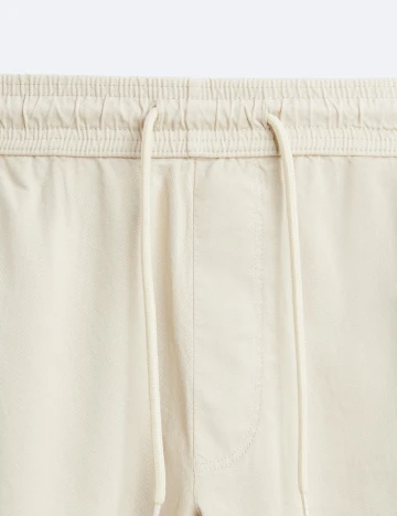 Pantaloni Zara, crem