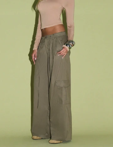 Pantaloni KIZN, verde