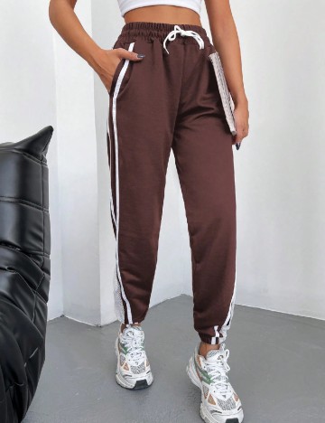 Pantaloni SHEIN, maro