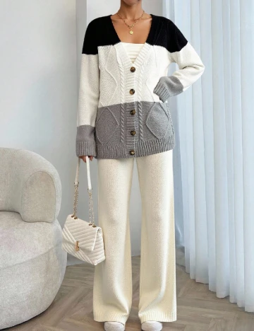 Compleu SHEIN, mix culori