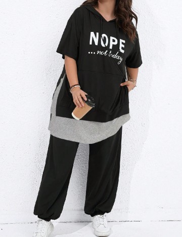 
						Compleu SHEIN CURVE, negru