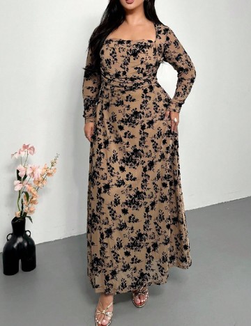 
						Rochie lunga SHEIN CURVE, maro