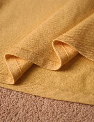 Compleu MOTF, galben