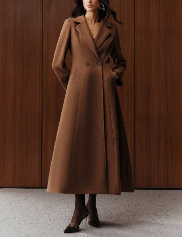 
						Palton Anewsta, maro