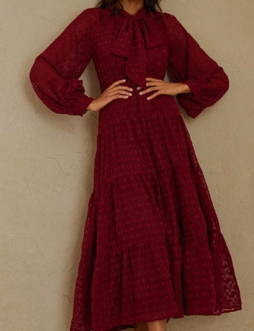 Rochie medie Aveloria, rosu