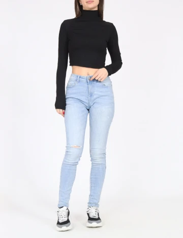 Top Bershka, negru