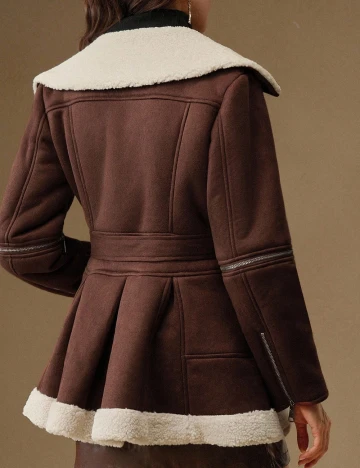 Palton Anewsta, maro