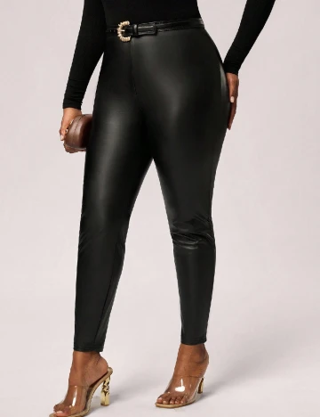 Lant pentru pantaloni SHEIN CURVE, negru